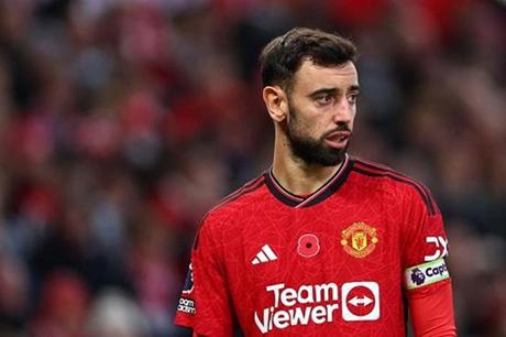 قائد مانشستر يونايتد: نعرف قيمة إسقاط ليفربول في أنفيلد 