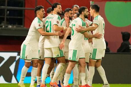 عاجل : الموعد والقنوات الناقلة لمواجهة الجزائر ونيجيريا 