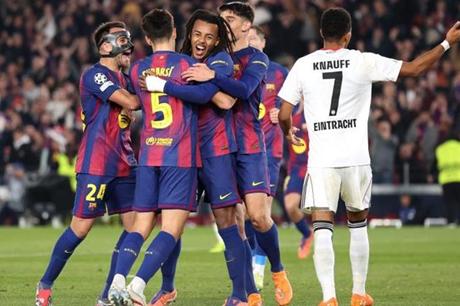 قرار جديد من الليجا يفتح الباب أمام تعاقد برشلونة مع كانسيلو 