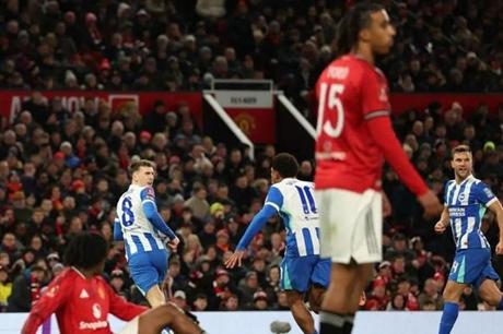 برايتون يقصي مانشستر يونايتد من كأس إنجلترا 