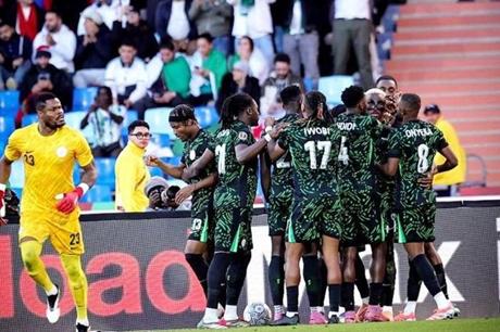 نجم نيجيريا يتوعّد منتخب المغرب في نصف نهائي كأس أمم إفريقيا 2025 