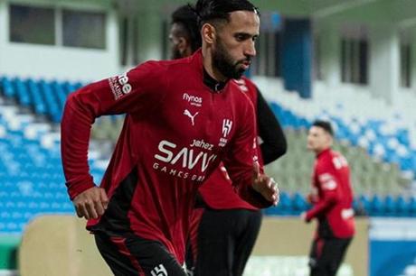 أول تعليق من سلطان مندش بعد انضمامه إلى الهلال 