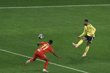 الاتحاد يجدد محاولاته لضم العمري من النصر 