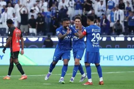 ما هي المباريات التي سيغيب عنها سالم الدوسري بعد إصابته في الديربي؟ 