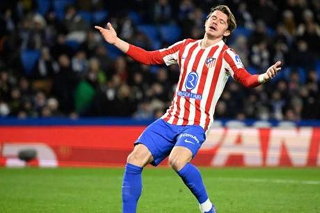 توتنهام يضم لاعب الوسط غالاغر من أتلتيكو 