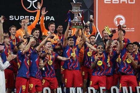 تأكد غياب مهاجم برشلونة عن مواجهة سلافيا براج 