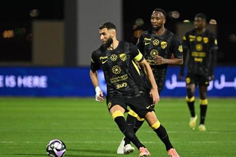 اتحاد جدة يواصل انتصاراته بثلاثية في شباك نيوم 