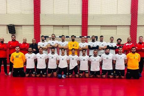 منتخب كرة اليد يبدأ مبارياته الودية في معسكره التدريبي بمصر 