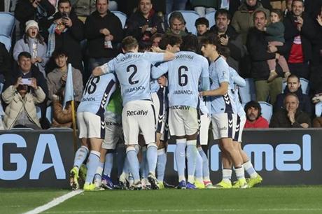 سيلتا فيغو يقسو على فاييكانو بالليغا 