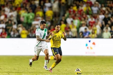 قبل مواجهته.. الأهلي يتحرك لخطف لاعب النصر السابق 