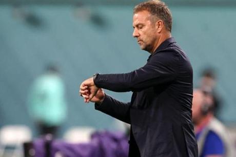 ماذا قال فليك عن مواجهة سلافيا براج بدوري الأبطال؟ 