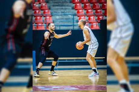 اتحاد عمان يتفوق على الإنجليزية في الدوري الممتاز لكرة السلة 