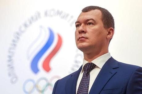 وزير الرياضة يحسم مسألة بث أولمبياد 2026 في روسيا 