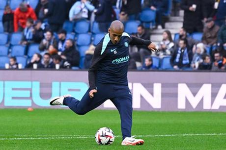 وهبي الخزري ينضم إلى الجهاز الفني لمنتخب تونس بقيادة المدرب اللموشي 