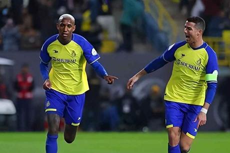 رئيس النصر: رونالدو سبب رحيل تاليسكا 