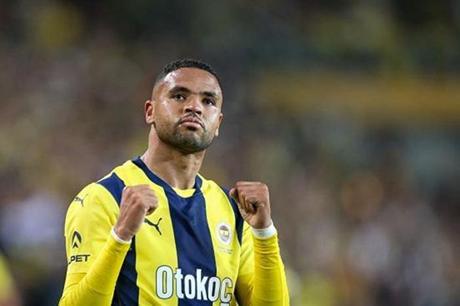 مدرب فنربخشة يعلق على فشل انتقال النصيري إلى يوفنتوس 