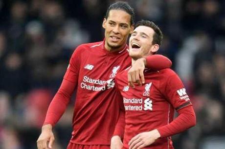 ليفربول يحسم مستقبل روبرتسون 