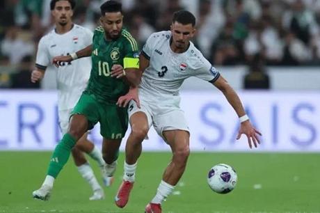 ثنائي منتخب السعودية يزين تشكيلة آسيا المثالية لعام 2025 