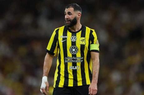 كريم بنزيما قد يرحل عن الاتحاد.. الفرنسي يتمرد قبل مواجهة الفتح 