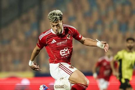 إمام عاشور يتخلف عن السفر مع الأهلي إلى تنزانيا 