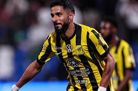 الاتحاد يتقدم على الفتح بفضل بصمة دومبيا ولمسة الشهري 