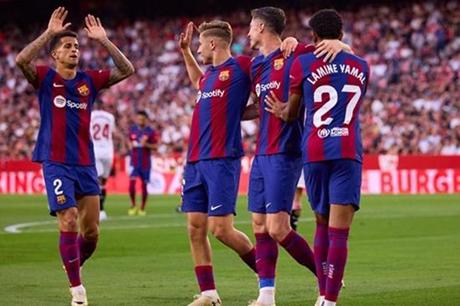 تقييم لاعبي برشلونة بعد اكتساح بلباو بخماسية 