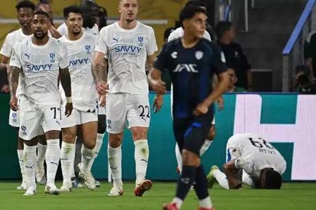 الهلال يعلن عودة نجمه بعد التعافي من الإصابة 