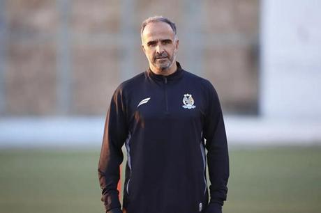 العمايرة والسنجلاوي ضمن الكادر الفني للفيصلي 