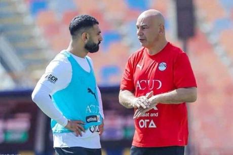 حسام حسن يعلن قائمة الفراعنة.. استدعاء صلاح و6 محترفين فقط 