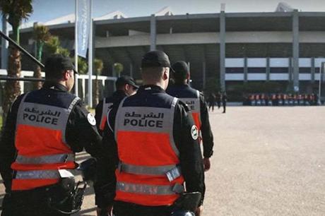 إيقاف 14 شخصا في أحداث شغب رياضي باستخدام الأسلحة في المغرب 