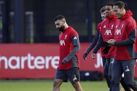 موعد حسم مصير محمد صلاح مع ليفربول 
