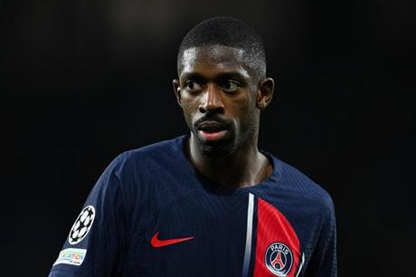 الفرنسي عثمان ديمبيلي يتوج بجائزة (فيفا) لأفضل لاعب في العالم لعام 2025 