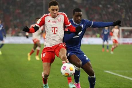 موسيالا يعود إلى تدريبات بايرن ميونيخ 