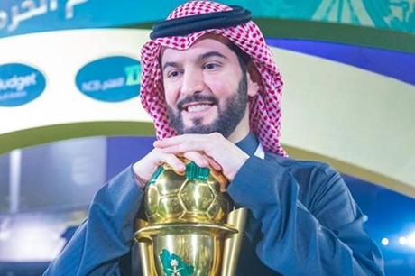 إجراء مرتقب يُمهد لعودة فهد بن نافل إلى الهلال 