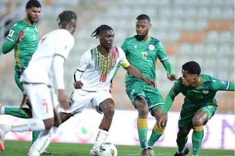 مالي ضد زامبيا في مواجهة متكافئة بكأس أمم أفريقيا 