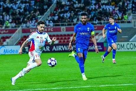 الهلال يواصل هيمنته الآسيوية بانتصار جديد على الشارقة 