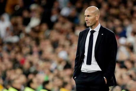 نجل زيدان يظهر في تشكيل الجزائر لأول مرة في كأس أمم إفريقيا 