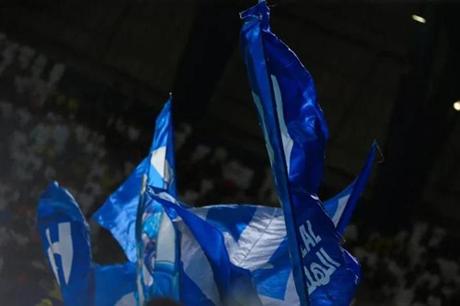 الهلال يعلن عن تجديد عقد جوهرتي الفريق 