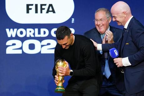 مخاوف صحية وتنظيمية تواجه الفيفا قبل صافرة مونديال 2026 