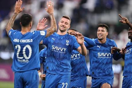 أول الراحلين عن الهلال في الإنتقالات الشتوية 