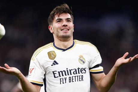 ريال مدريد يقترب من تجديد عقد دياز حتى 2030 