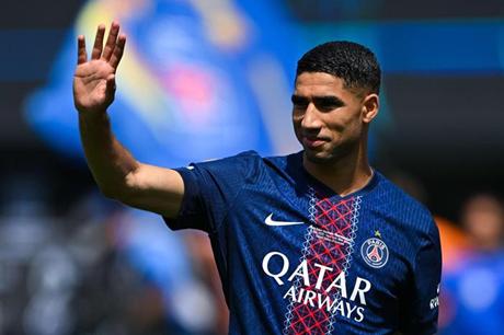 حكيمي ضمن أعلى اللاعبين أجرًا في الدوري الفرنسي 