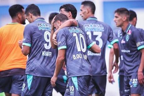 الرجاء يستعيد صمام أمانه قبل مواجهة اتحاد يعقوب المنصور 