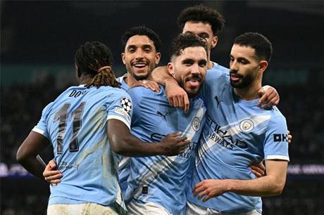 مانشستر سيتي ضيفاً على توتنهام بالدوري الانجليزي 