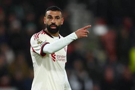 محمد صلاح يتجاوز أسطورة البريميرليغ 