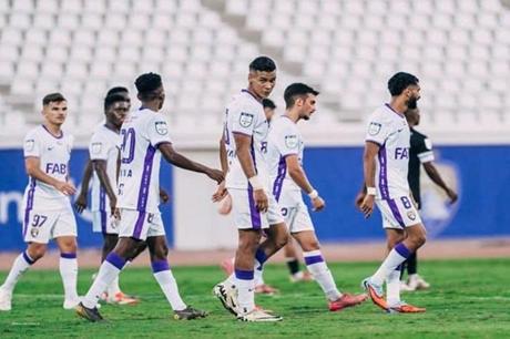 مكافأة ضخمة لنجوم القادسية والثمن الإطاحة بالعين من دوري أبطال الخليج 