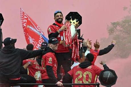 20 رقمًا قياسيًا حطمها محمد صلاح مع ليفربول 