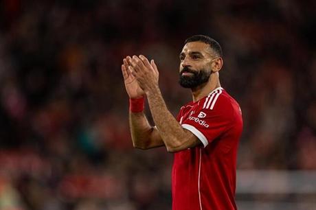 عاجل : مصدر مقرب من صلاح يكشف موقفه من الاتحاد السعودي 