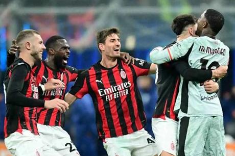 ميلان يواجه بيزا بالدوري الإيطالي 