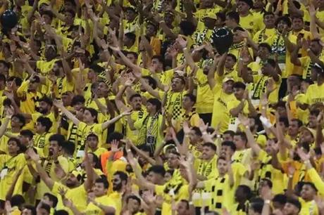 قبل صدام السد الآسيوي.. نجم الاتحاد يقترب من تعزيز صفوف العميد 